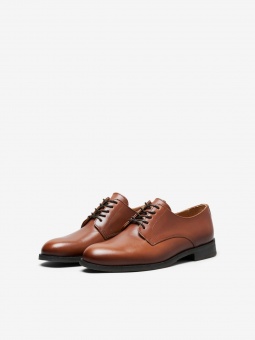 Louis Leather Derby Shoe Cognac